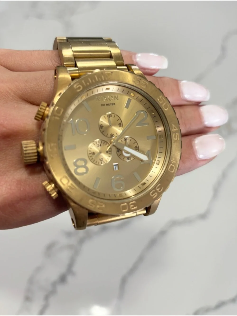 Nixon model 51